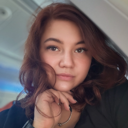 Яна Савченко